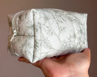 Handmade Green Floral Makeup Bag