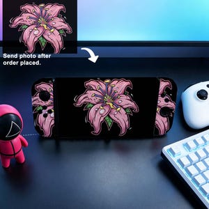 Capa protetora para NS / OLED / Switch Lite / NS2, capa macia com estampa de lírio e bolsa de armazenamento em EVA.