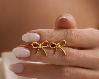 Pendientes de botón con lazo chapado en oro, joyería para damas de honor, pendientes de lazo, pendientes básicos para uso diario, regalo para ella, pendientes para mujer