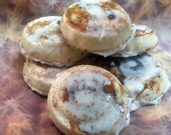 cinnamon roll soaps- stocking stuffers- party soap favors- favors- bun in the oven soap