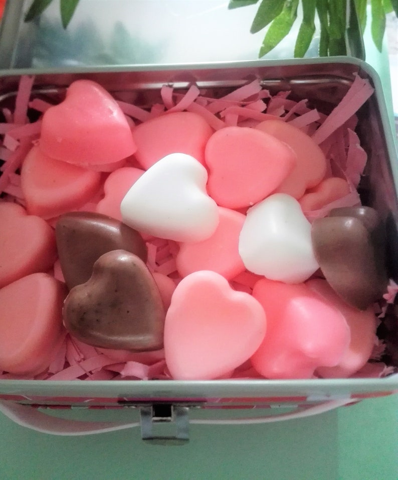 Heart soaps in a tin can image 0