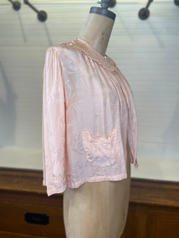 1940s pink bed jacket - image 2