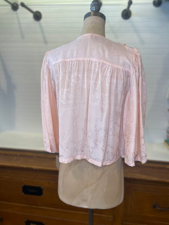 1940s pink bed jacket - image 4