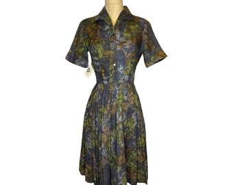 1950s print dress