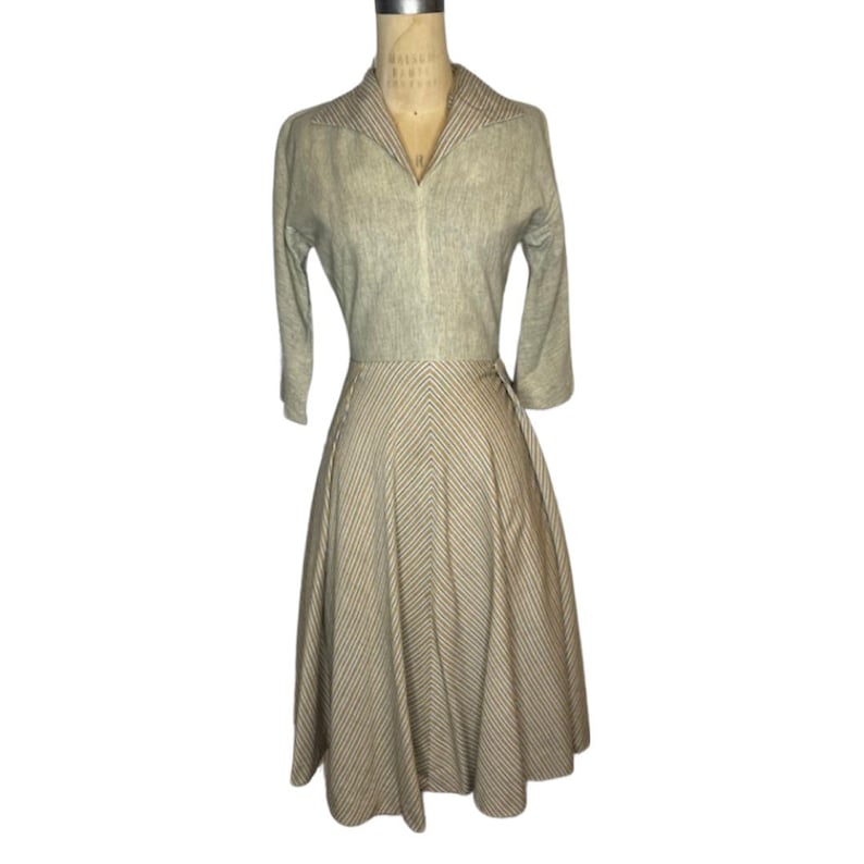 1940s wool dress image 1