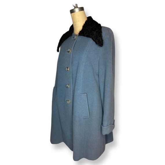 1940s wool powder blue coat with fur collar - image 1