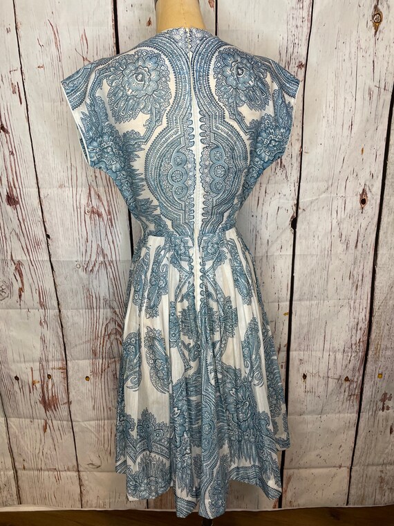 1950s paisley print dress - image 4