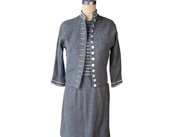 Robe en laine des années 1940 avec veste