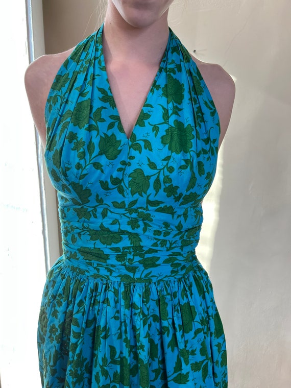 1950s blue and green halter dress - image 5