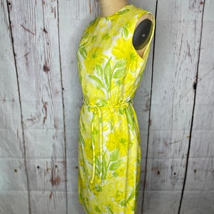 1950s yellow floral print dress image 2
