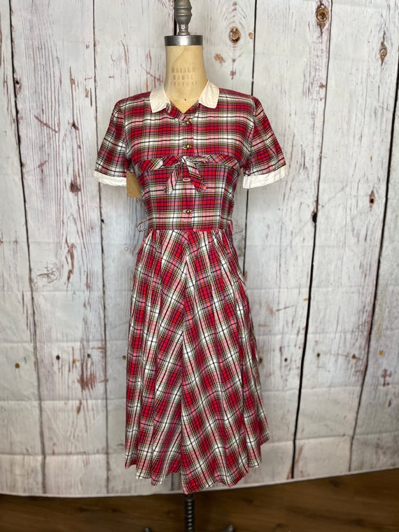 1940s red plaid dress