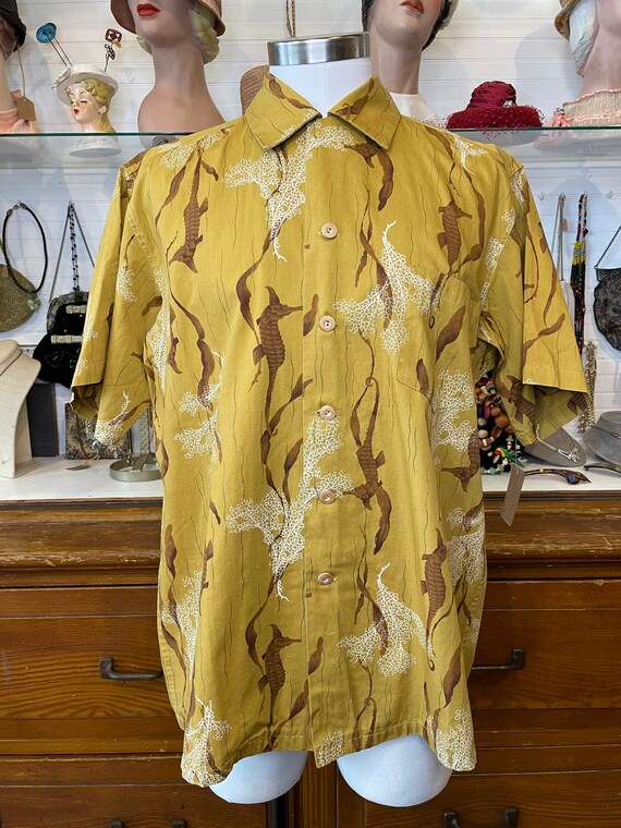 1950s men’s kamehameha Hawaiian shirt