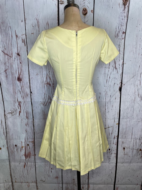 1950s yellow dress - image 4