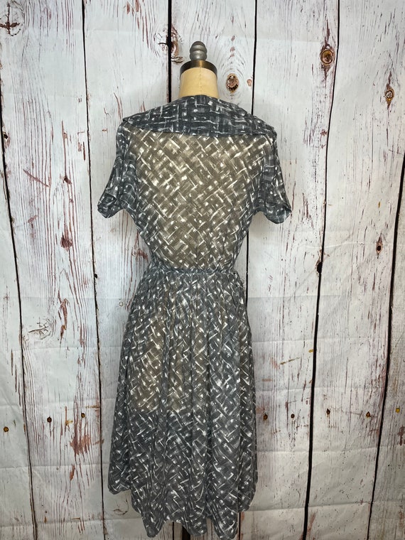 1950s gray print dress - image 4