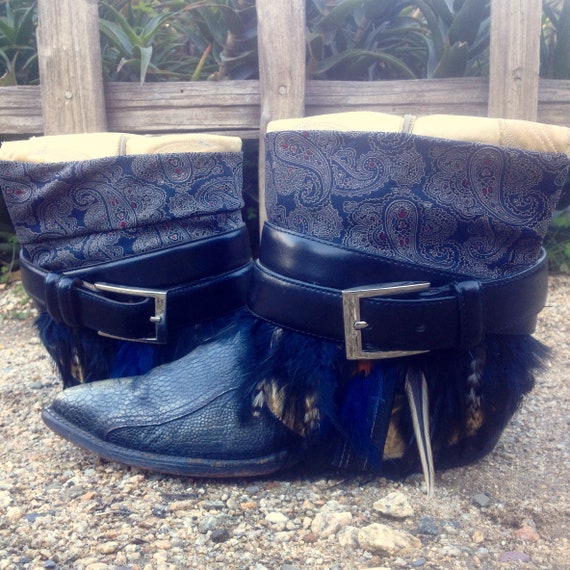 Bereit jetzt Upcycled Boho Zigeuner Hippie Vintage Stiefel Custom überarbeitet umfunktioniert Größe 9,5 Landstraße Bereit jetzt Upcycled Boho Zigeuner Hippie Vintage Stiefel Custom überarbeitet umfunktioniert Größe 9,5 Landstraße