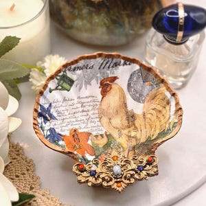 Plato para joyas con forma de concha de gallo, regalo motivacional para el amanecer, decoración rústica y elegante, soporte para anillos con forma de vieira, arte artesanal con soporte, decoración vintage con forma de concha.