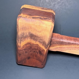 Handmade Walnut Mallet – Hardwood Joinery Hammer, Wood Carving