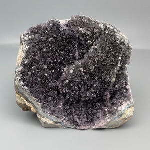 Black Amethyst Cut Base