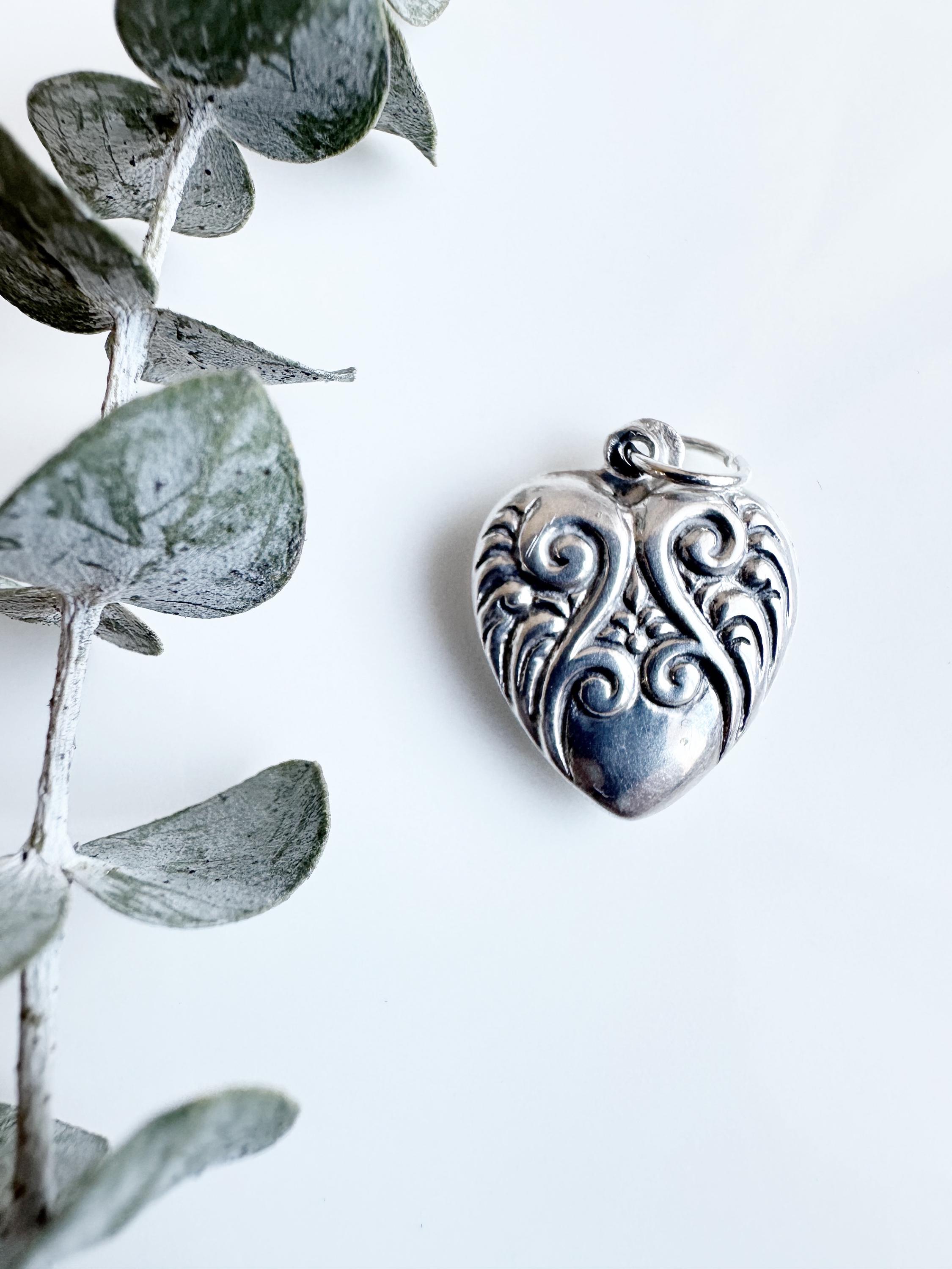 レア/スウィートハートジュエリー ロケットペンダントミリタリー 2025