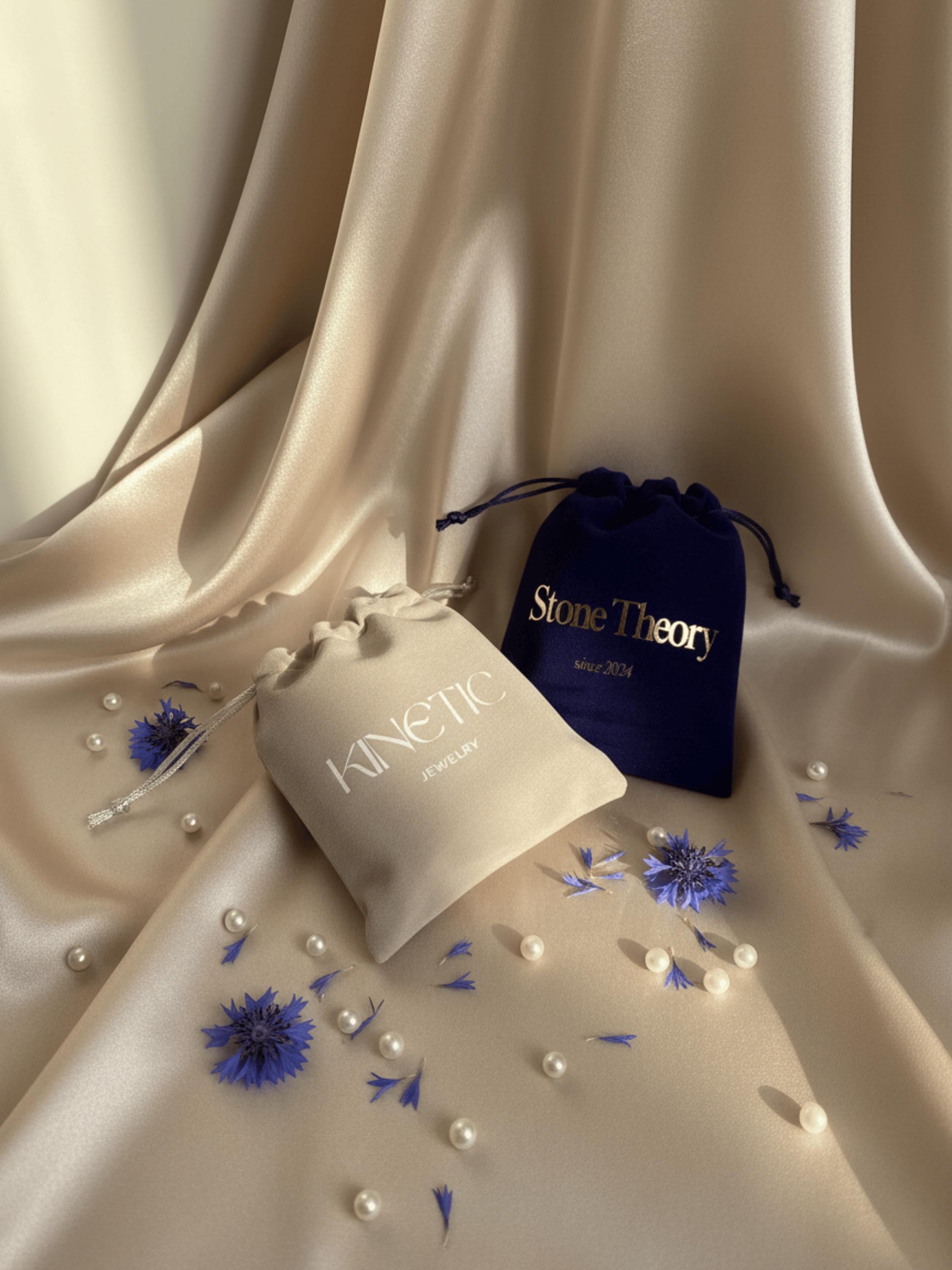 Custom Logo Velvet Pouch: Personalized Small Business Packaging - Thumbnail 3