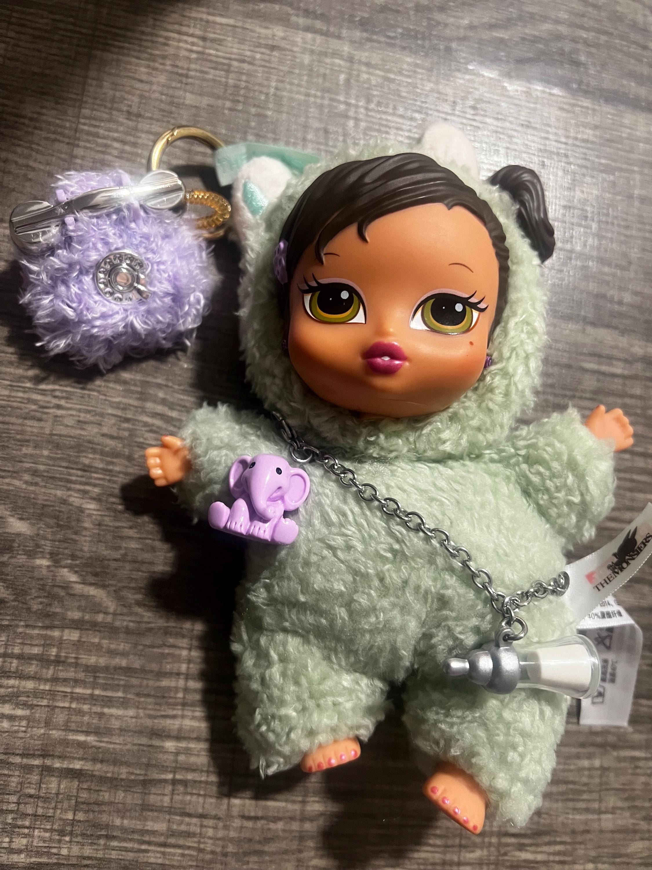 【入手困難】BRATZ ぬいぐるみキーホルダー　ベイビーブラッツ　JADE BRATZ ぬいぐるみキーホルダー ベイビーブラッツ JADE フィギュア