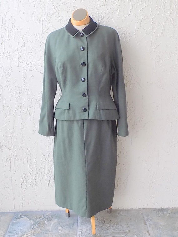 Vintage 40's/50's Green Wool Suit