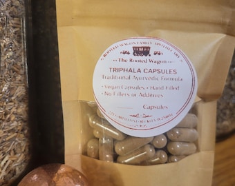 Cápsulas Triphala / Fórmula ayurvédica tradicional / Veganas, rellenas a mano / Sin rellenos / Apoyo digestivo a base de hierbas