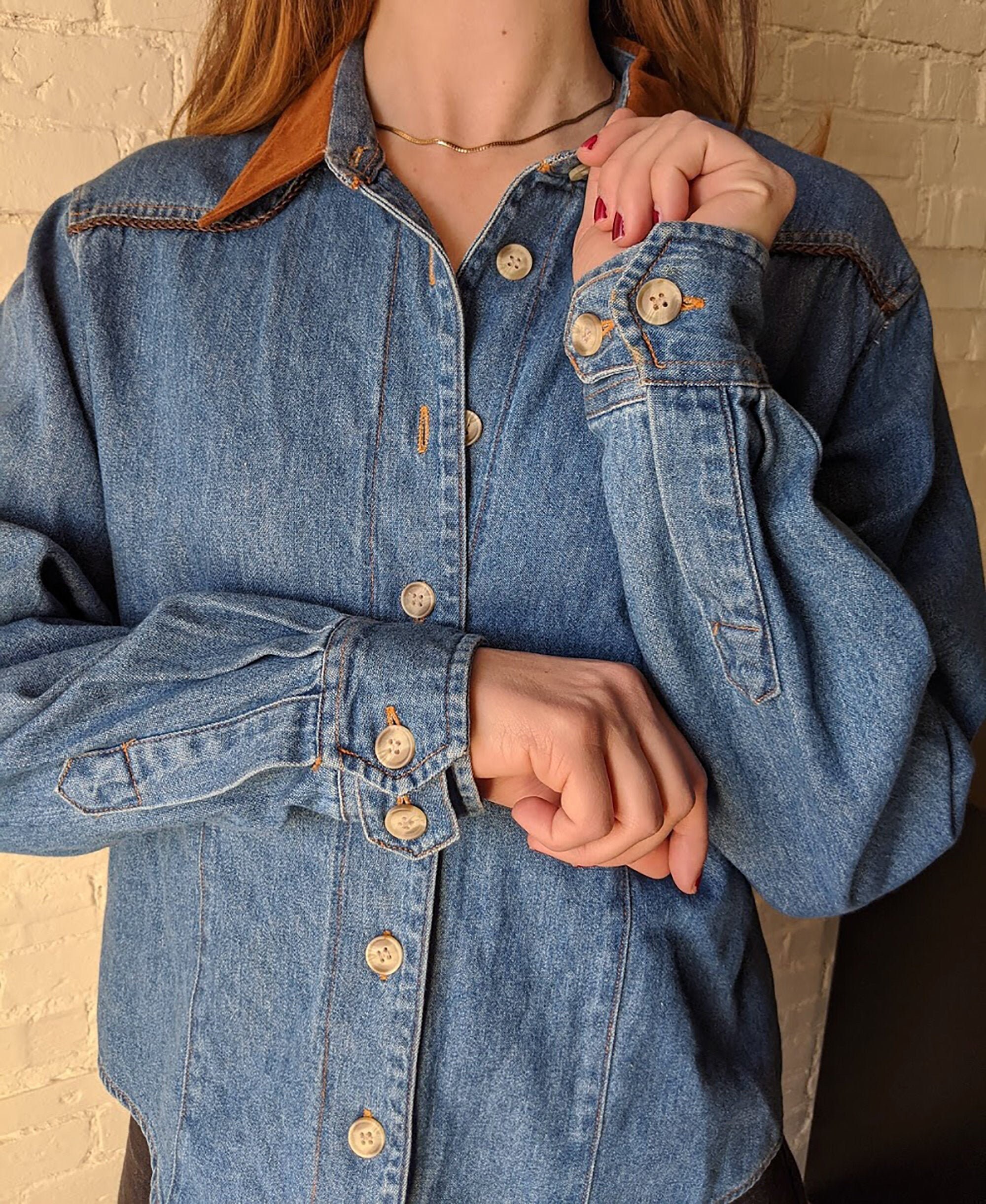 Vintage 80s 90s Western Style Denim Shirt Women's • Buttons