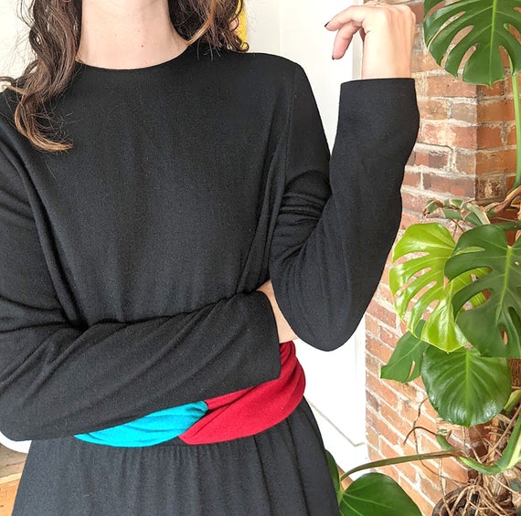 1960s Black Wool Dress • Colorful Wrap Belt • USA… - image 9