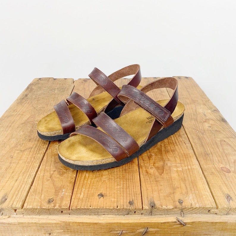Women's 8 Leather Sandals 38 Brown Floral Cork Sole Open Toe Wedge Ankle Strap Boho Hippie Vintage Flats Minimalist Comfort Sandals Men's 6 Women's 8 Leather Sandals 38 Brown Floral Cork Sole Open Toe Wedge Ankle Strap Boho Hippie Vintage Flats Minimalist Comfort Sandals Men's 6