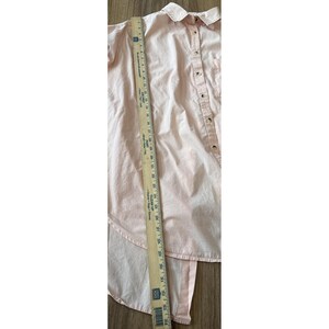Free People Camisa rosa de manga larga con lazo en la espalda y botones imagen 11