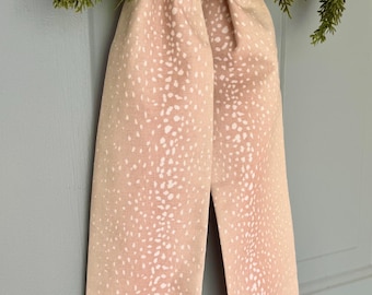 Antelope Print Wreath Sash