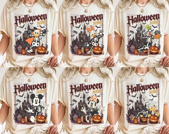 Camiseta personalizada de Halloween con esqueletos y todos los personajes, camiseta para el viaje de Halloween a Disneyland WDW, camiseta para la fiesta de Halloween de Mickey (no tan aterradora)