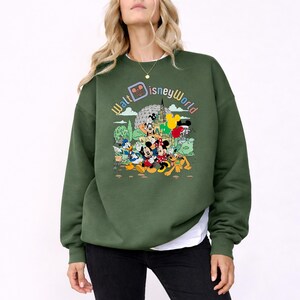 Retro Walt Disneyworld Comfort Colors Shirt, Vintage Disneyworld Shirt, Mickey And Friends Shirt, Retro Disney Shirt, Disney 2026 Trip Tee bild 7