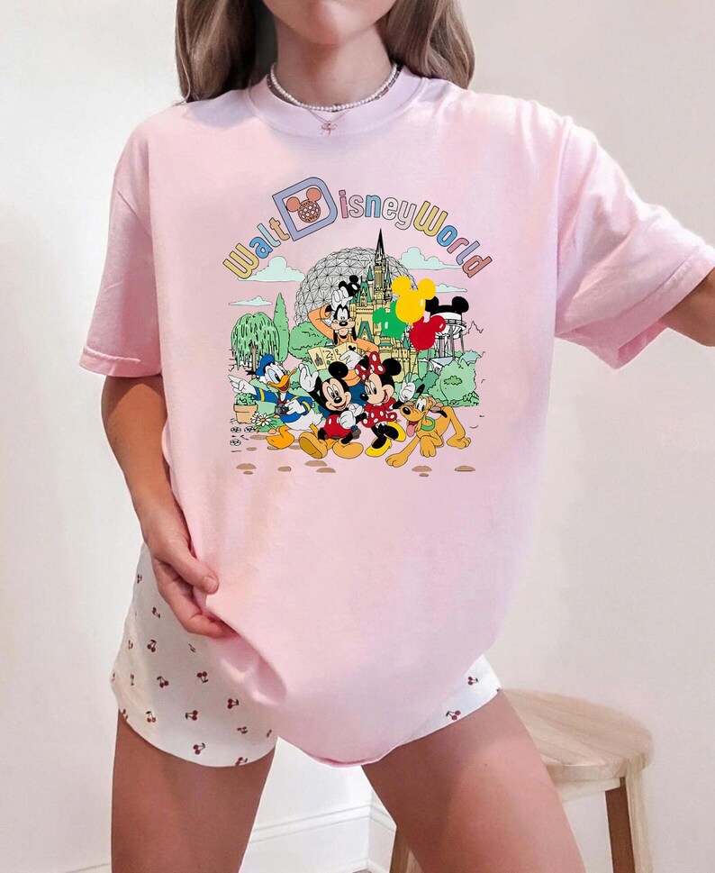 Retro Walt Disneyworld Comfort Colors Shirt, Vintage Disneyworld Shirt, Mickey And Friends Shirt, Retro Disney Shirt, Disney 2026 Trip Tee bild 4