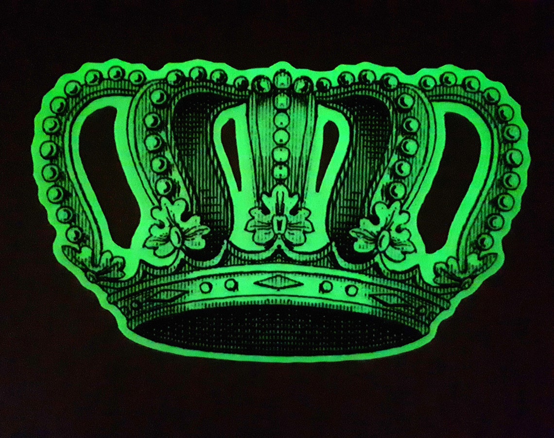 one dark crown one dark crown