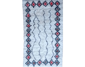 300X170cm 9'10"x5'6" AS46093 Azilal rug , Beni Ourain vintage berber rug Morocco visit our 900 choices at moroccan-berber-rugs.com