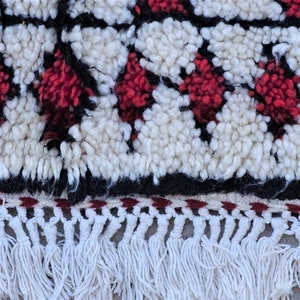 230X170 cm 7'5x 5'5 BOA54027 Beni ourain, Beni ouarain, Benirug, 100% wool berber rug, visit our 900 choices at moroccan-berber-rugs.com image 5