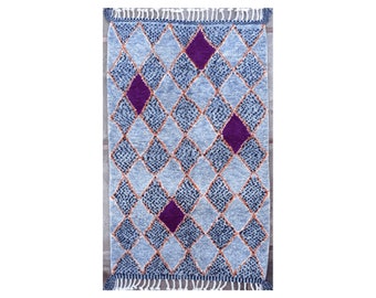 255X150 cm 8'3"x 4'9" BO56068 Beni ourain, Beni ouarain, Benirug, 100% wool berber rug, visit our 900 choices at moroccan-berber-rugs.com