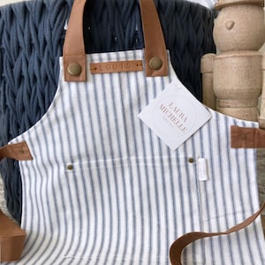 Personalized Kids APRON | Boys, Girls, Cooking, chef, Play, kitchen, Toddler, family, Leather, blue, French, gift, house