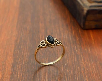 Black Onyx Celtic Ring: gold minimalist Triquetra Jewelry