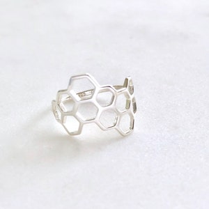 Honeycomb Ring, Honeycomb Jewelry, Silver Honeycomb, Bee Inspired Jewelry, silver Ring, Geometric Ring image 5