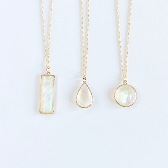 Gold mother deals of pearl necklace