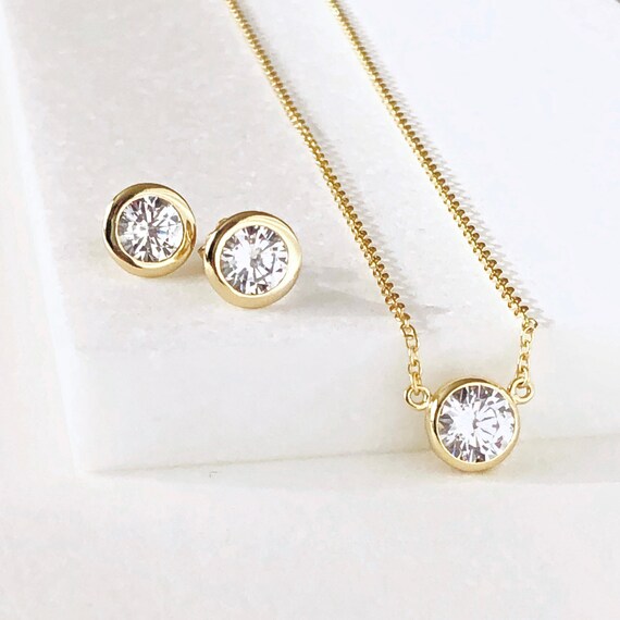 Solitaire Necklace Diamond Gift Set 