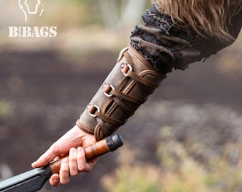 Custom-made leather arm guard | Individual width | Arm protection with one-handed eyelet lacing | Full-grain cowhide leather for LARP & reenactment