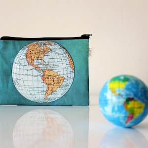 World Map zipper pouch, Clutch purse, Women's wallet, printed with an old map of the world image 1