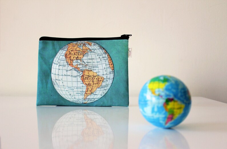 World Map zipper pouch, Clutch purse, Women's wallet, printed with an old map of the world image 1