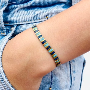 Turquoise bracelet for women with gold and blue tila beads, adjustable beaded jewelry, stacking bracelet for her, boho chic gift under 20