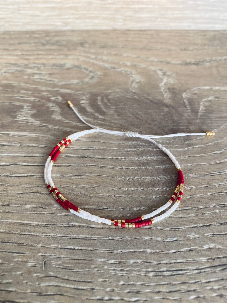 Minimalist Miyuki Bracelet With White and Red Beads Dainty | Etsy