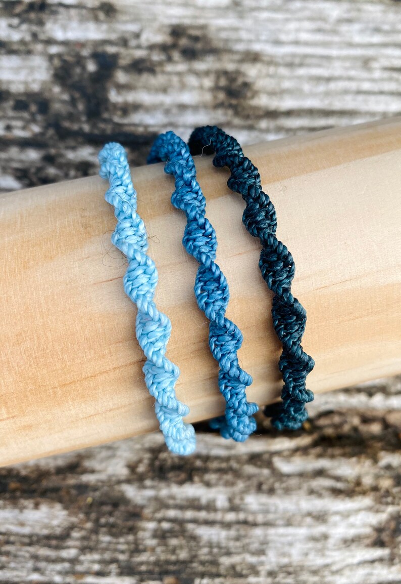 Download Waxed cord spiral bracelet blue macrame surfer bracelet for | Etsy